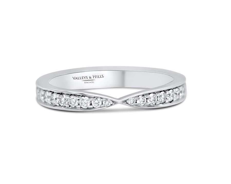 Pinched Diamonds Band