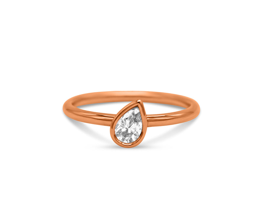 Pear Diamond Ring on Rose Gold