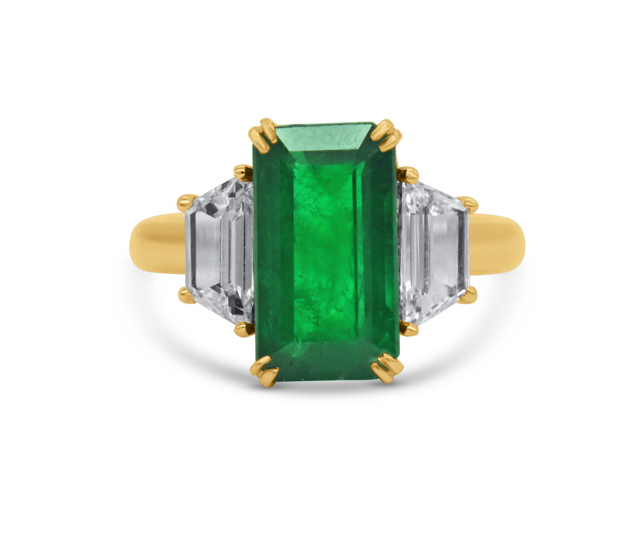 Emerald with Trapezoid Side Stones on Yellow Gold Setting
